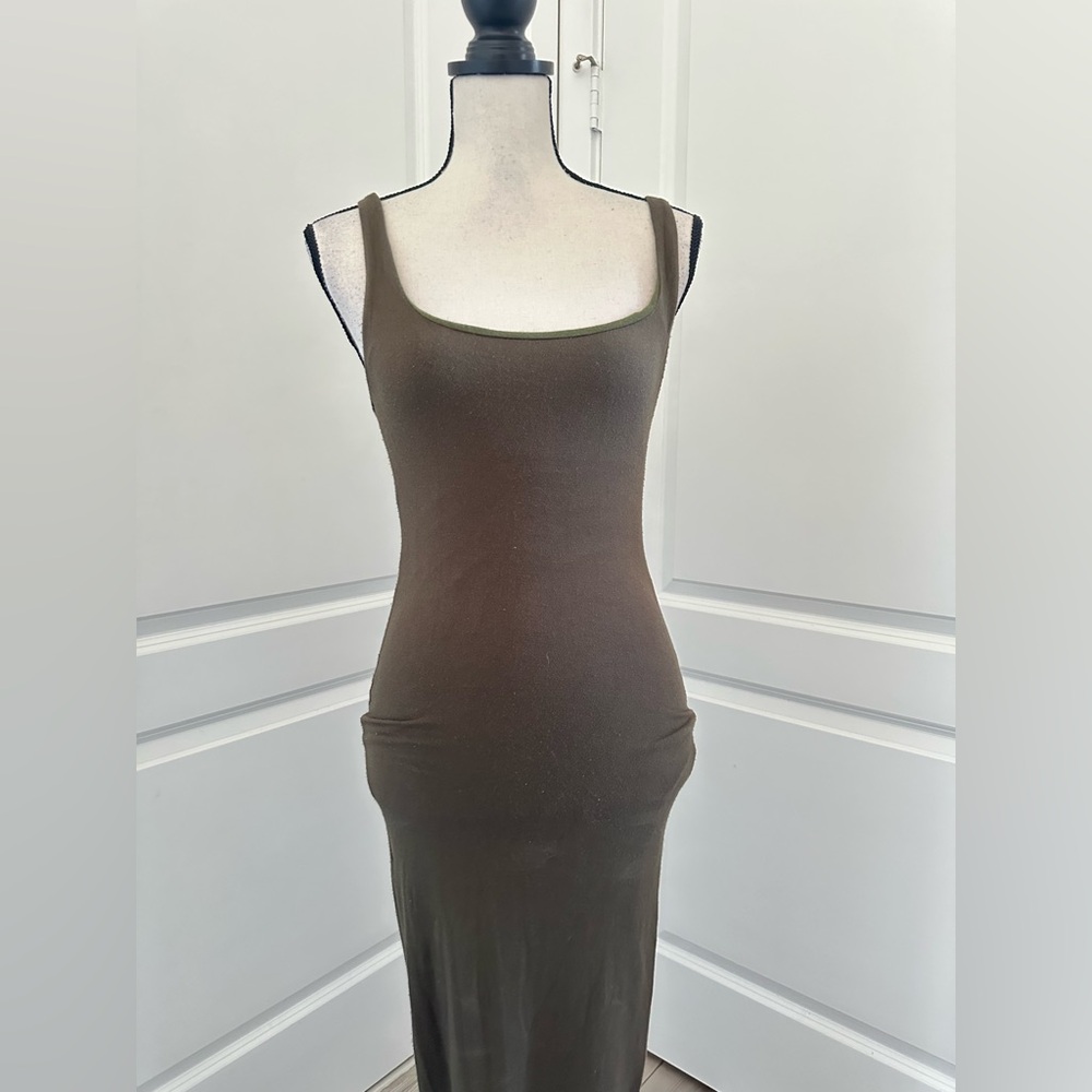 Elegant Army Green Maxi Dress